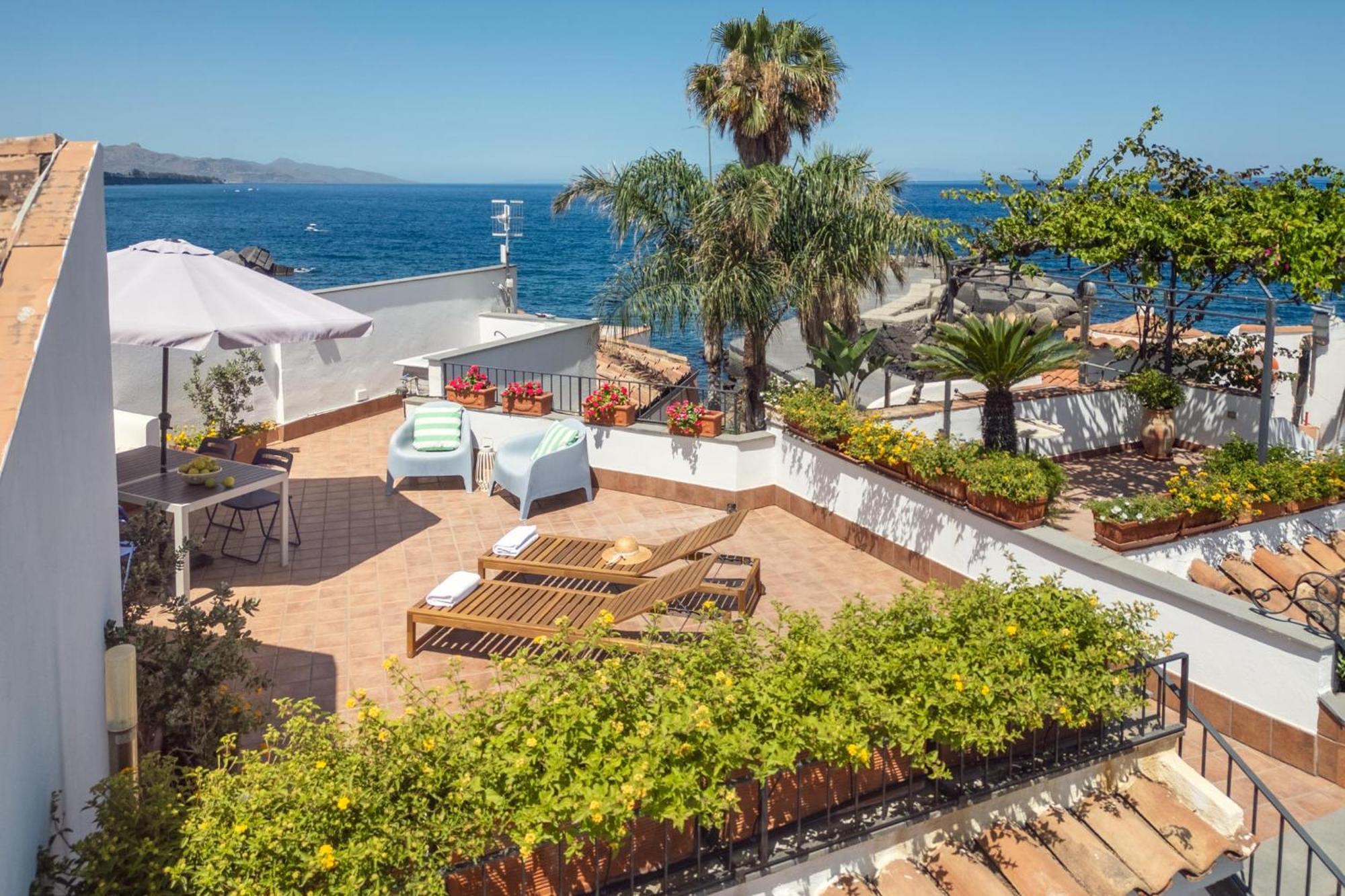Blue54 - Pozzillo Sul Mare Fra L'Etna E Taormina Villa Kültér fotó